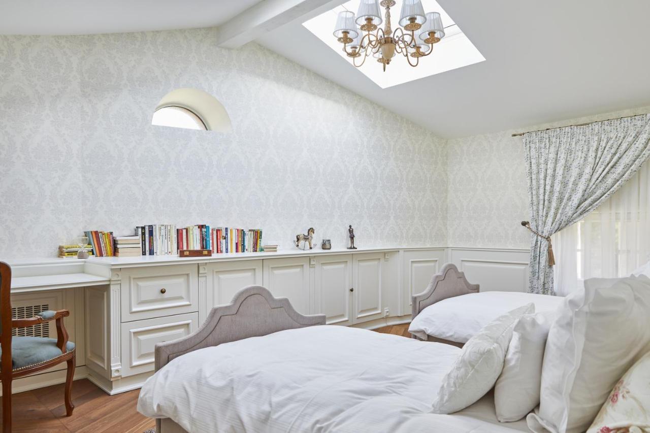 Chateau De Clotte & Suites Les Salles-de-Castillon ภายนอก รูปภาพ