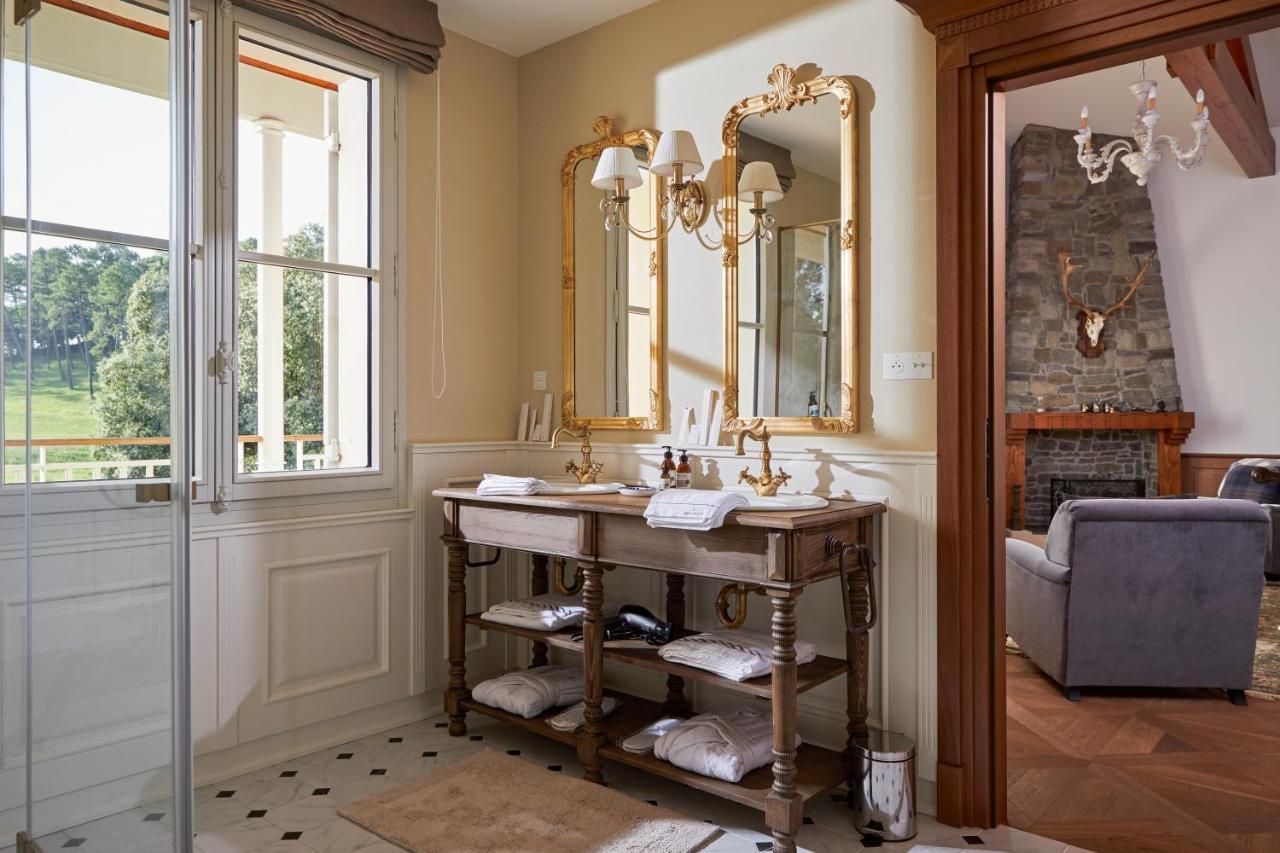 Chateau De Clotte & Suites Les Salles-de-Castillon ภายนอก รูปภาพ