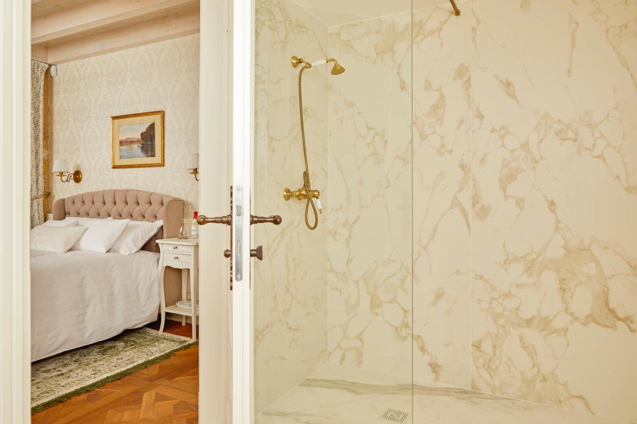 Chateau De Clotte & Suites Les Salles-de-Castillon ภายนอก รูปภาพ